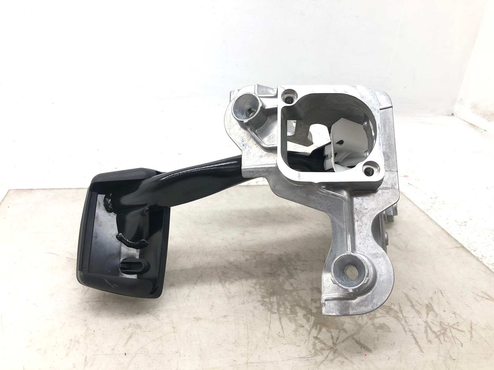 2016-2020 BENTLEY BENTATGA OEM BRAKE PEDAL W/COVER PAD 36B723140 4M1723140