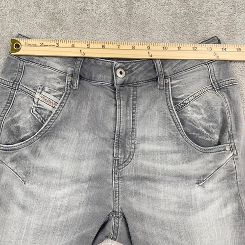 Diesel Fayza Jean Shorts Women's Size 25 Gray Bermuda Style 9.5" Inseam Cut-Off - Picture 11 of 16