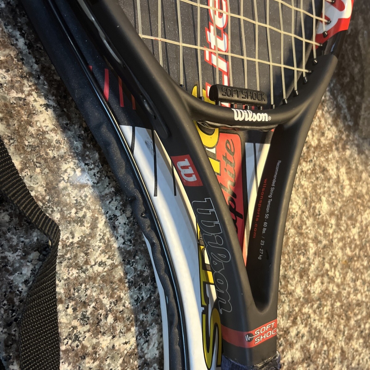 Raquette Wilson Sting Graphite Largehead Vintage USA - Poignée 4 1/2 Cuir