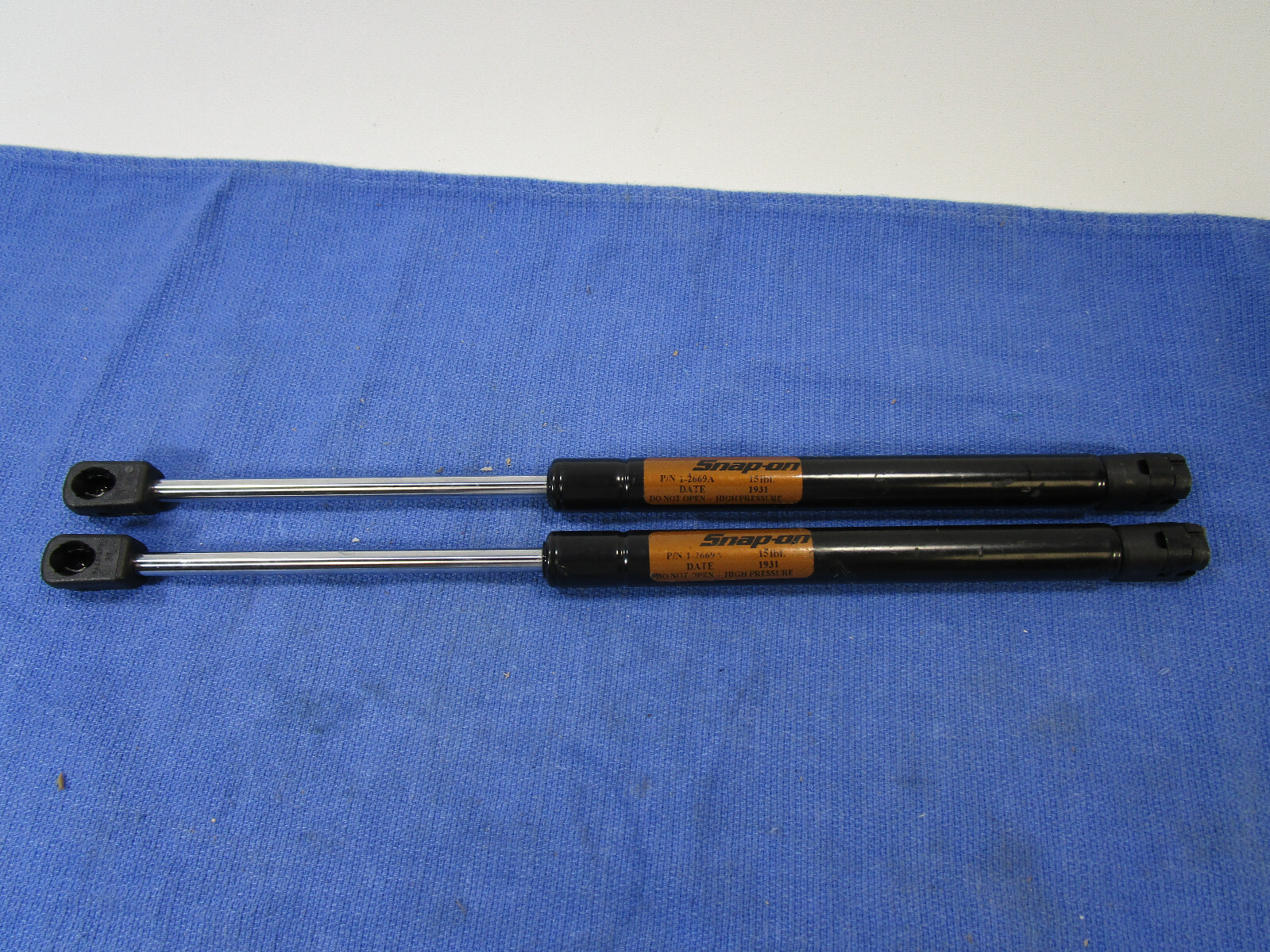 Qty 2 Genuine Snap-On Tool Box Lid lifts 1-2669A Match # to Old Lift Supports