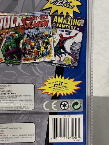 Marvel Authentics diecast car with Giant Size Comic X-Men #1 - Picture 17 of 21