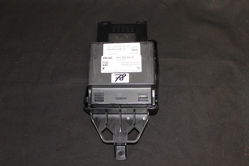 Audi A1 A3 A4 A6 Q5 Q7 Spannungswandler Wandler Spannungsstabilisator 8K0959663B