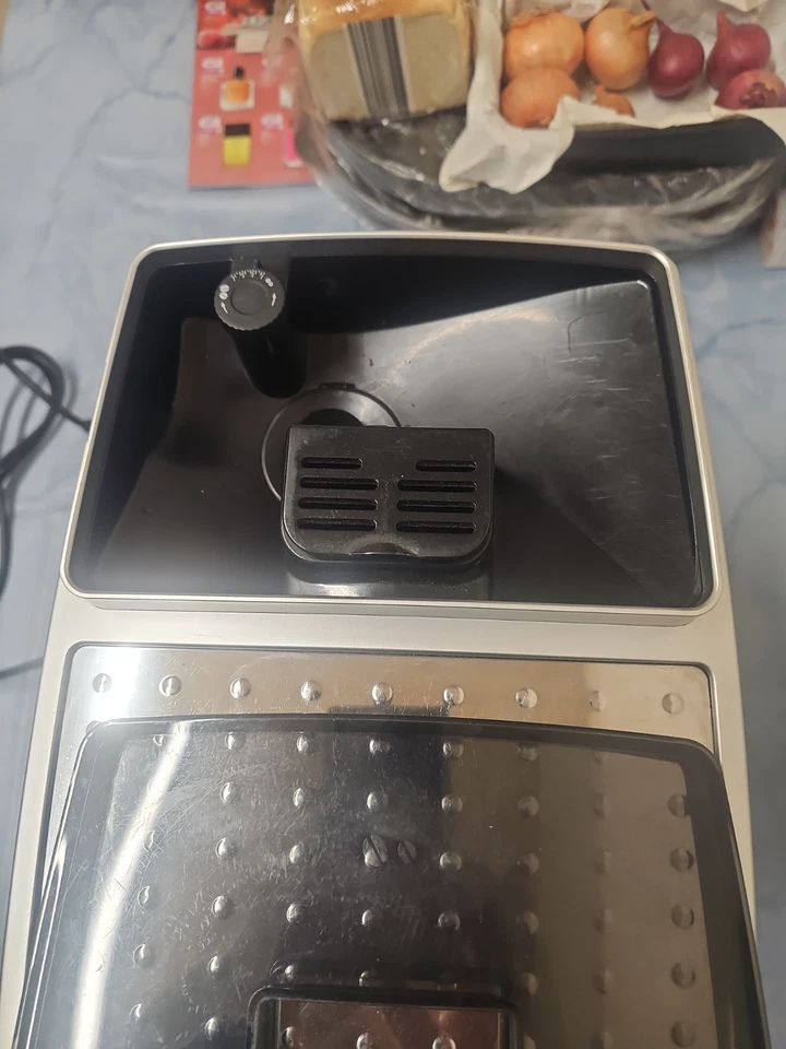 DeLonghi Magnifica Start ECAM220.22.GB Kaffeevollautomat - Grau/Schwarz, Foto 3 von 4
