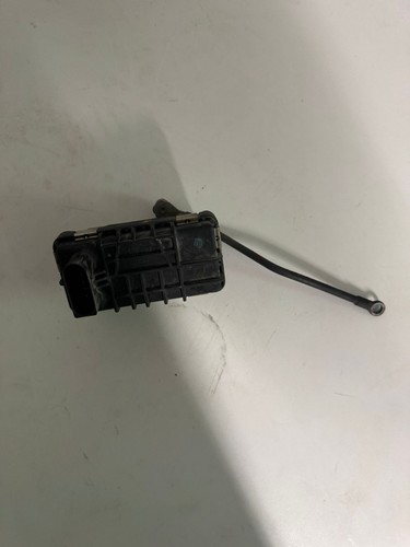 Original Mercedes C200 220 W211 CDI W203 el. Turboaktuator 712120 6NW008412