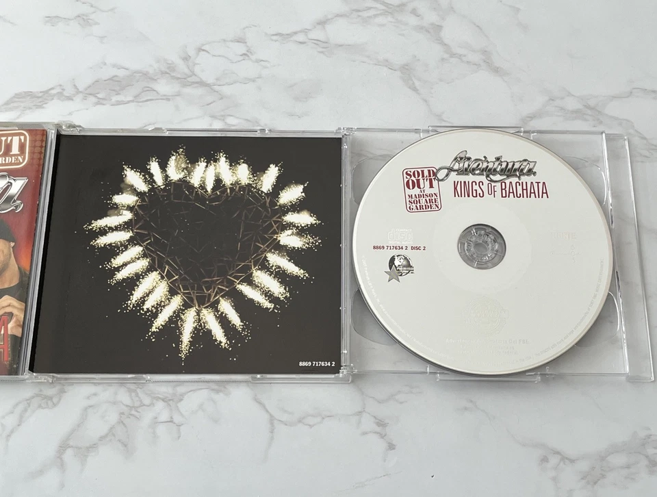 Aventura Sold Out At Madison Square Garden K.O.B 2 CD ORIG. 2007 w/Hype Sticker! Foto 3 de 4