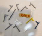 12 PLASTIC FLAGS + AS-IS ROBIN HOOD BANNER for MARX PLAYSET CASTLE FORT MEDIEVAL