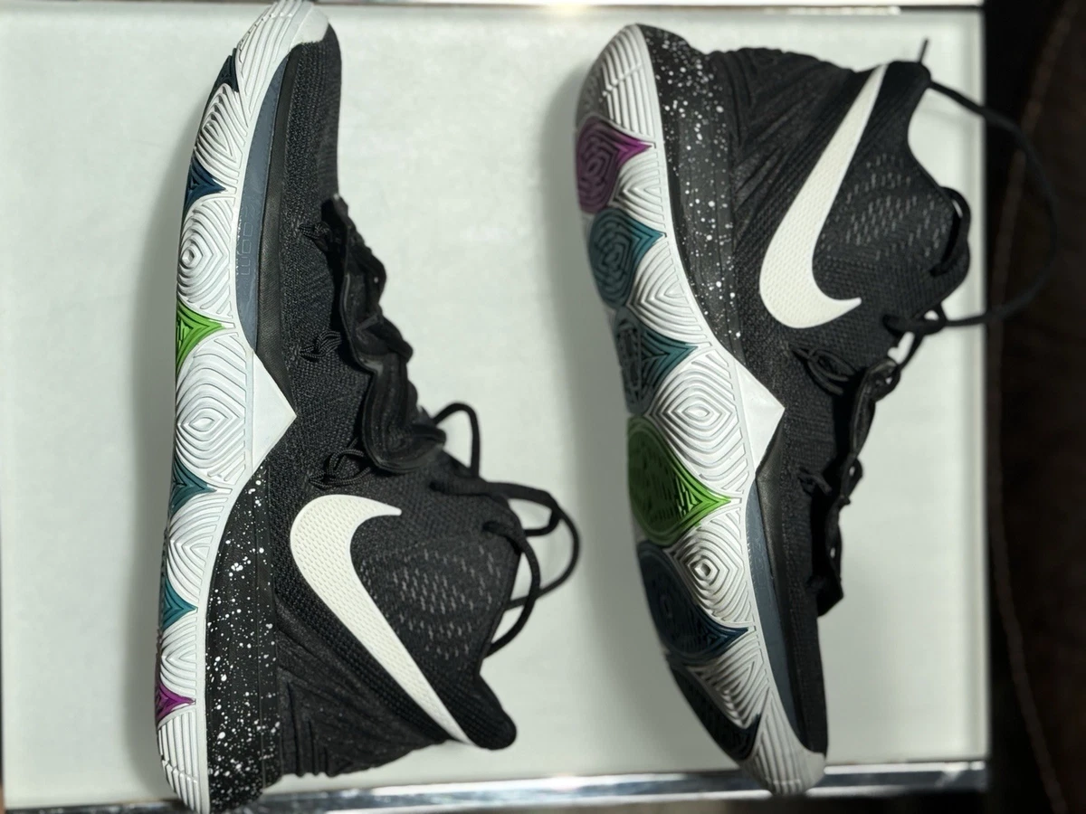 Las mejores ofertas en Nike Kyrie 5 Black Magic | eBay