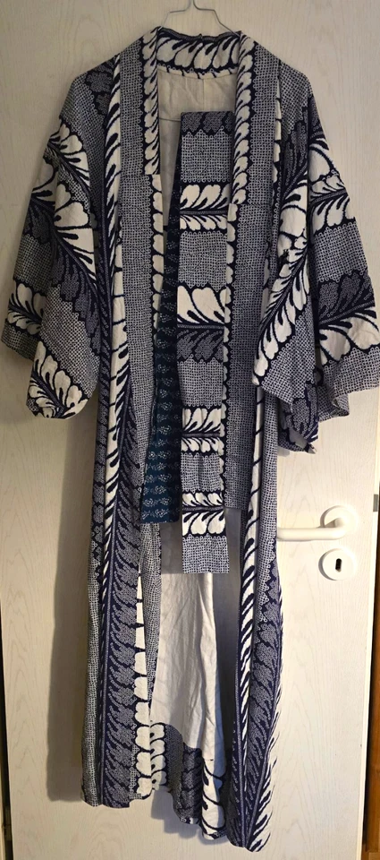 Damen Kimono Bade-/Morgenmantel Baumwolle blau/weiß Blumen Langarm Gürtel - Bild 1 von 4