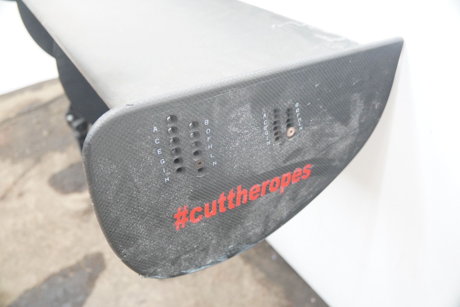 Rear Spoiler Tail Wing Panel Carbon Fiber 86062900 Ferrari 458 Challenge *Note*