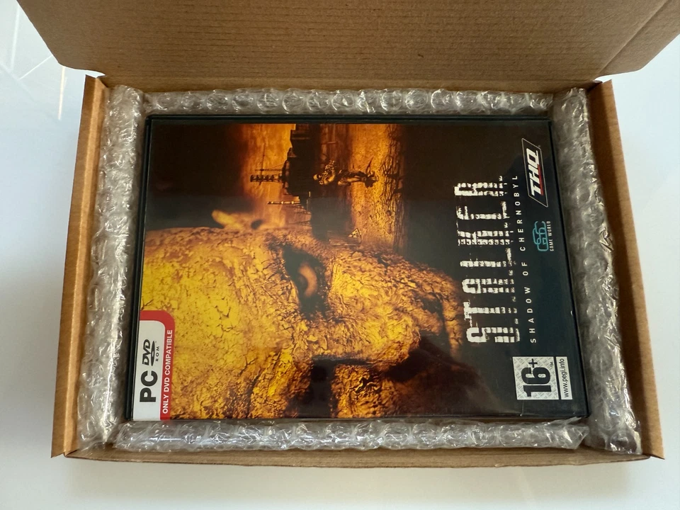 Stalker Shadow of Chernobyl PC DVD - VGC CIB with Reg - Natural Disc - Tracked - Image 3 of 4