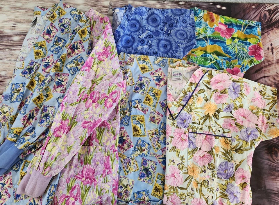 Cardigãs femininos Scrubs Tops tamanho pequeno LOTE DE 6 enfermeiras higienistas dentais veterinárias - Imagem 2 de 4