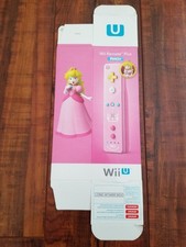 Nintendo Wii U Princess Peach Motion più telecomando - GameStop Promo Display Box