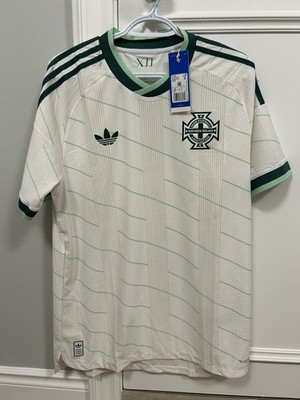 adidas - Men's Northern Ireland 26 Away Authentic Jersey Large (KC2980)