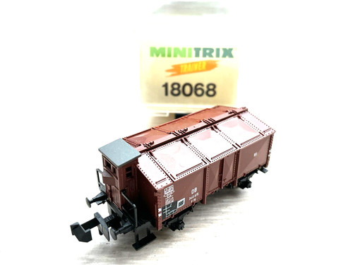 Minitrix 18068, 2-achsiger Klappdeckelwagen mit Bremserhäuschen, Ep.III, OVP | Condition: Gebraucht