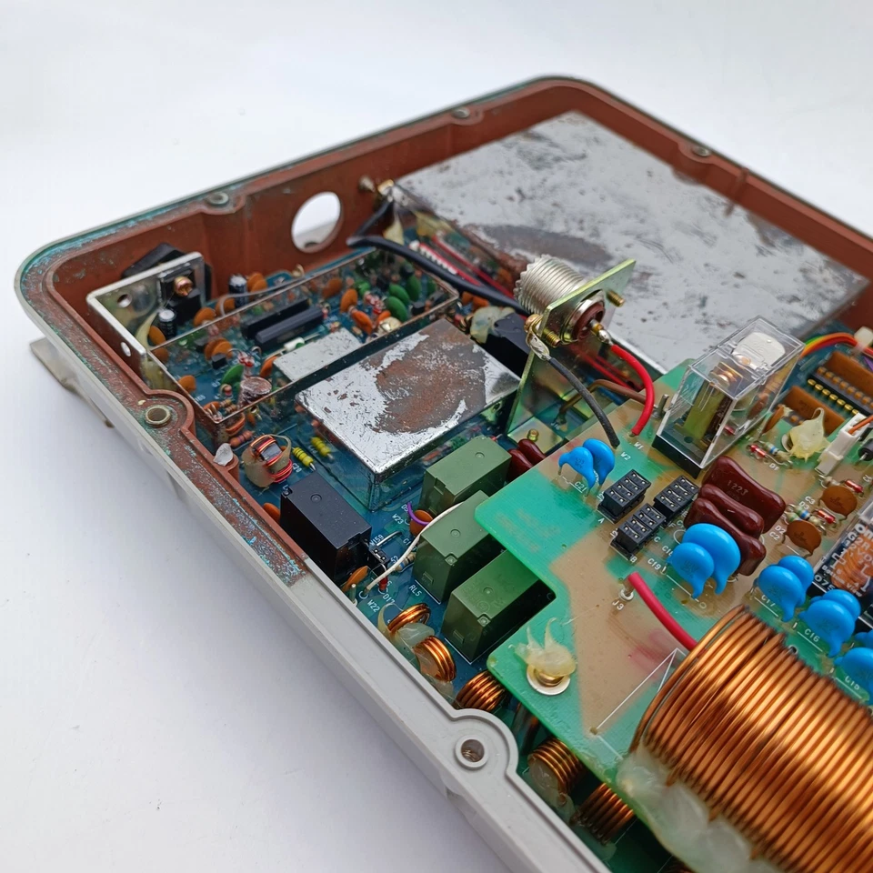 ICOM AT-130E 1,6-27,5Mhz Tuner für IC-F7000 IC-M802 IC-M710 IC-M700PRO IC-78 - Bild 4 von 4