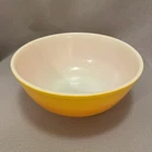 Vintage Pyrex Pineapple Party Bowl #404 4- Quart