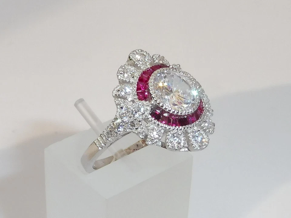 Anello da donna in argento sterling 925 con zaffiro bianco e rubino - Immagine 2 di 4