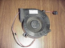 SF84M12-01A  3-Pin Fan   DC 12V  0.7A