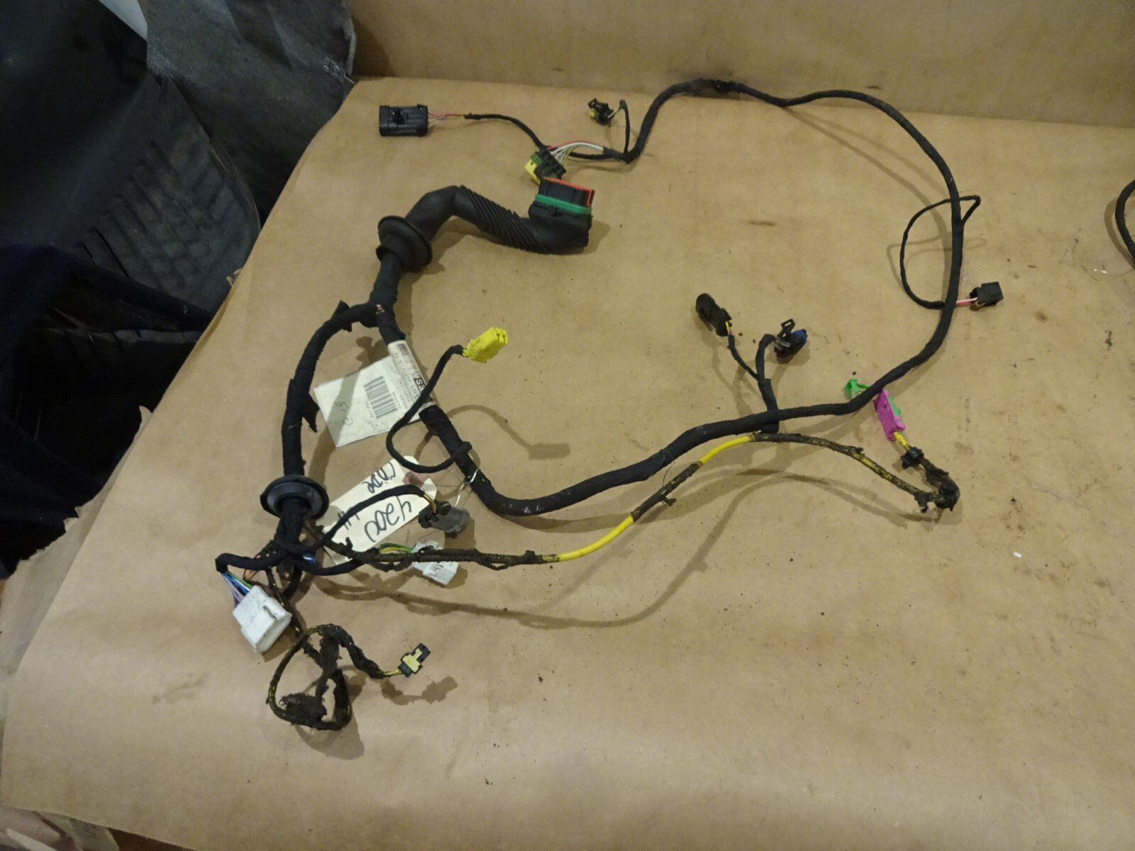 Maserati 4200 Coupe-Spyder - LH Door Wiring Harness P/N 200490
