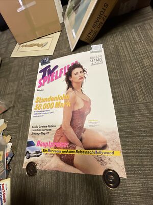 #61 1996 StripTease DEMI MOORE 24X33 POSTER SEXY IN BIKINI German Magazine Cover