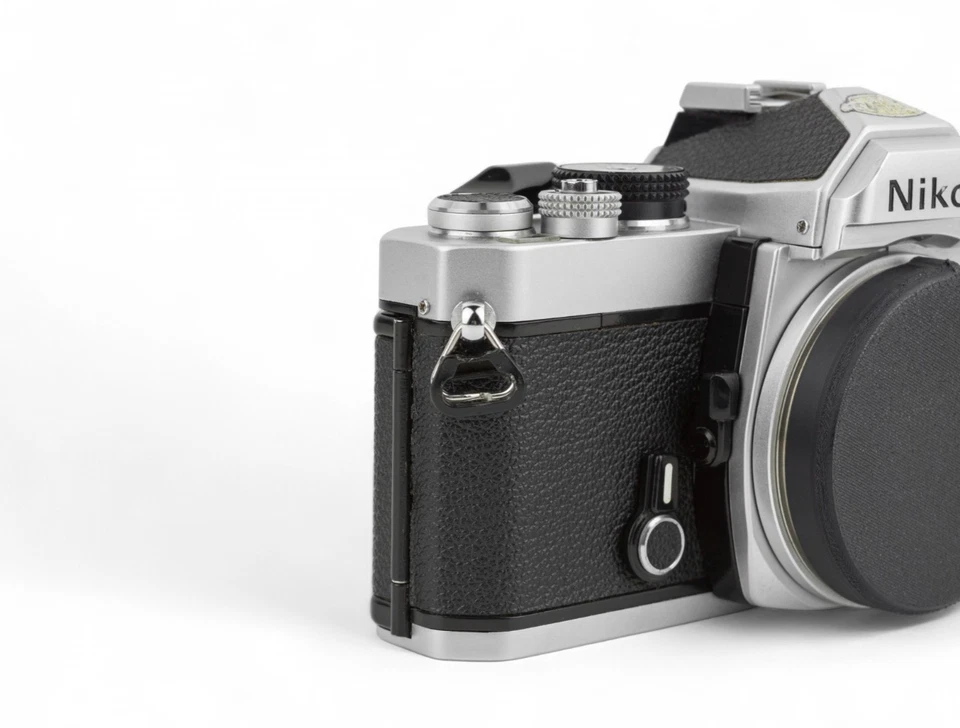 Nikon FM Body Chrome 35mm film camera reflex Serviced Excellent Warranty - Immagine 2 di 4