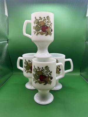 VTG Spice of Life Corning Ware Milk Glass Veggie Design Pedestal 4pc Mugs