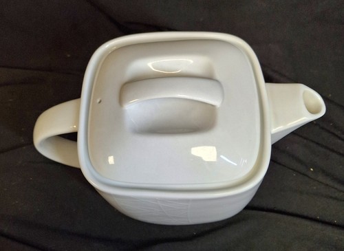 Jamie Oliver Royal Worcester Tasty Brewer Teapot 2.5 Pints White On White VGC - Picture 8 of 10
