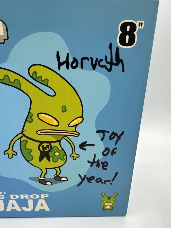 David Horvath SIGNED Ajaja Egg Drop 8" Dunny Kidrobot Green Vinyl Art Toy - Image 3 of 4