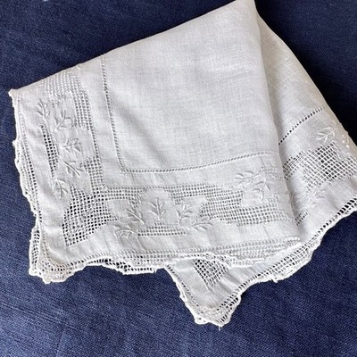 Antique Linen Handkerchief Drawn Thread Work Hand Embroidery 26cm