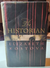 The Historian by Elizabeth Kostova Hardcover with gold foil accent goodcondition