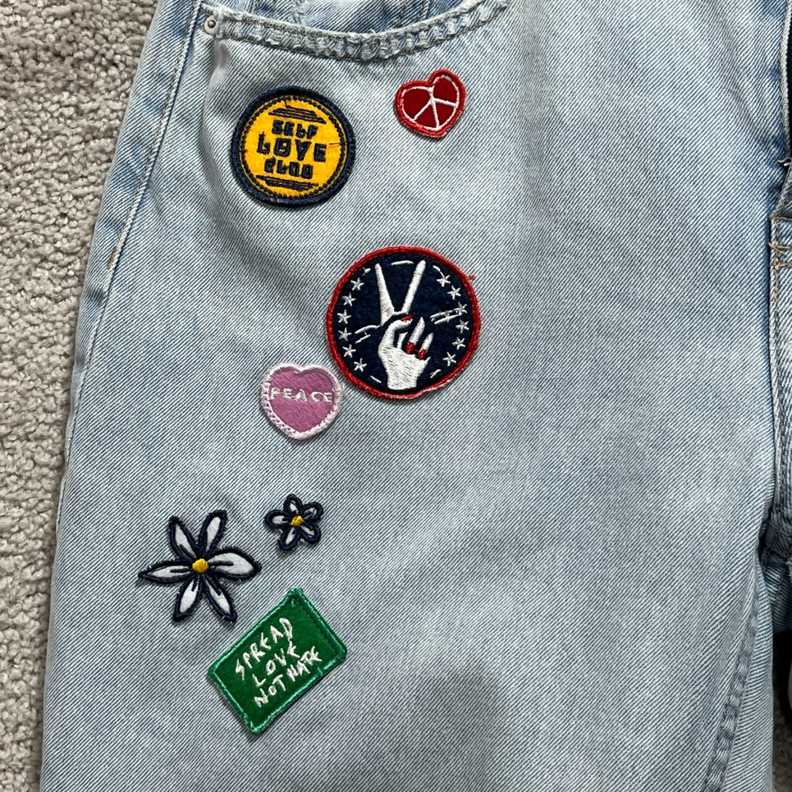 Divided H&M Jeans Women's 8 Blue Demin Mid Rise Patch Straight Leg 5-Pocket thumbnail 6