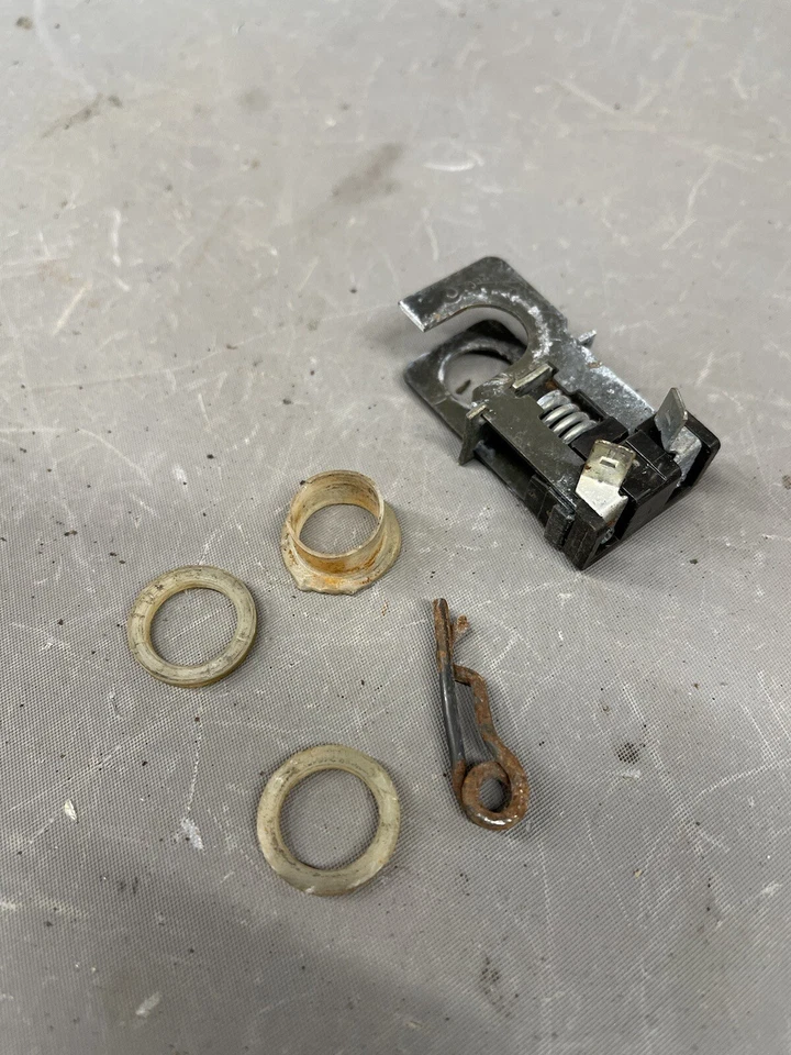 Luz trasera interruptor luz trasera pedal freno Ford Galaxie Mustang Mercury 1965-1974 Foto 2 de 4