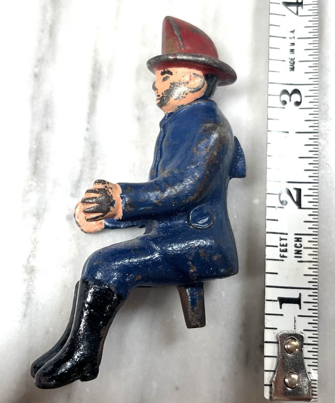 Dayton Friction 1920’s Cast Iron Fireman w/ Helmet For Fire truck