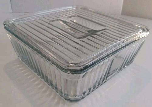 Anchor Hocking 1932 Vintage Design Ribbed 9 x 9 Refrigerator/Baking Dish and Lid