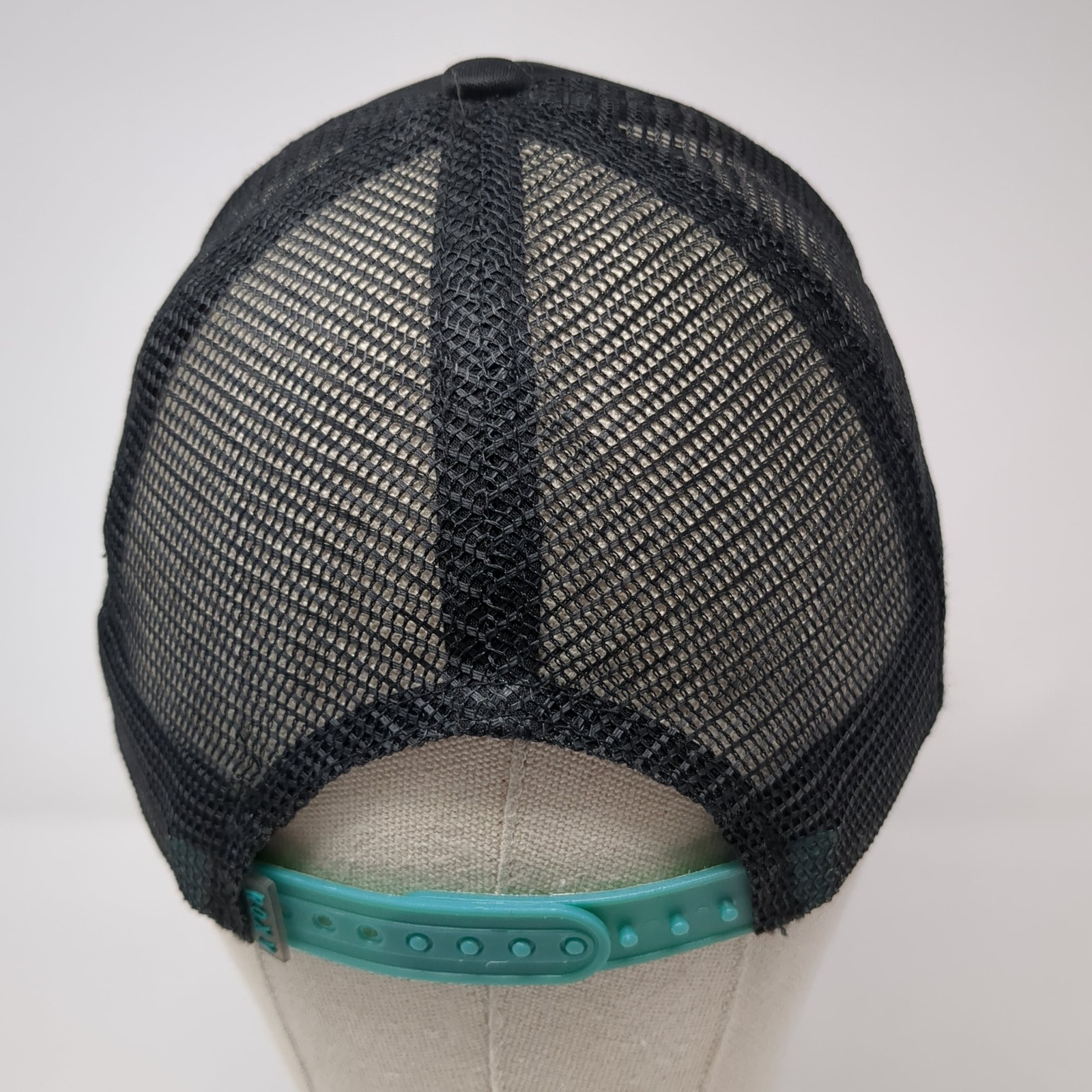 Roxy Patch Snapback Mesh Back Trucker Hat Black O… - image 6