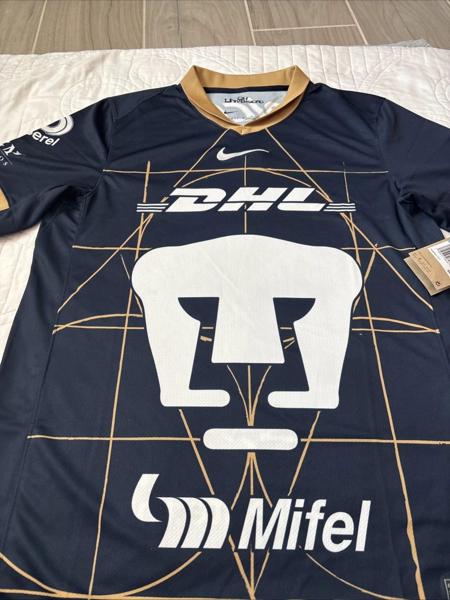 Pumas UNAM International Club Soccer Fan Apparel and Souvenirs for