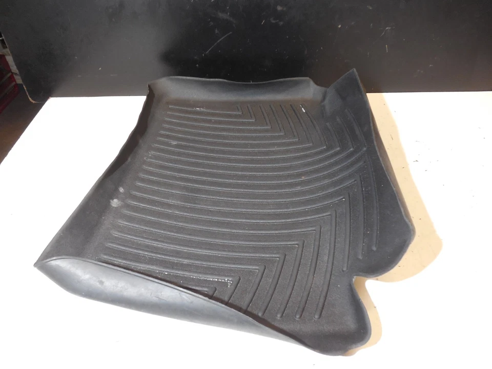 Tapicería de suelo trasera izquierda para todo tipo de clima 8211 2317869 13-18 BMW F30 F31 320i 330i Foto 3 de 4