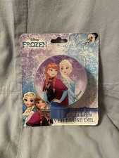 NEW Walt Disney Frozen Anna  Elsa LED Night Light - 0.3 Watts 120 Volt
