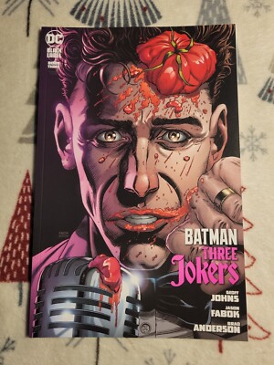 Batman Three Jokers #3 Premium Stand-Up Comedian-tomatoe, Variant DC Comics Book