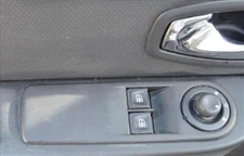 67903 front left power window button RENAULT CLIO 1.5 DCI IV 2013-2016 2014