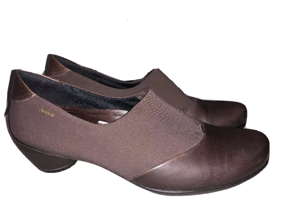 Ecco sculptured 2025 gtx slip on