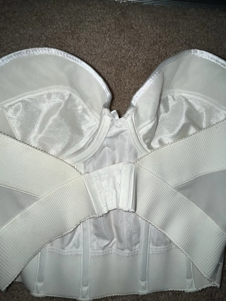 Wonderbra Blanco Satinado Sin Tirantes Acolchado Push Up Bustier Talla 34C Foto 4 de 4