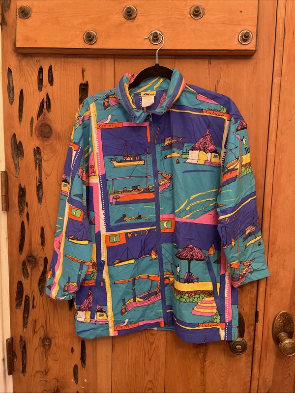 Done Art And Design Vacation Print Woman’s Jacket Small Oversized 