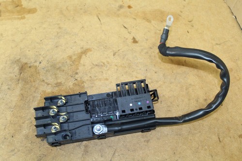 Mercedes E-Klasse W211 Sicherungskasten Stromverteiler Batterie + POL 2115452301