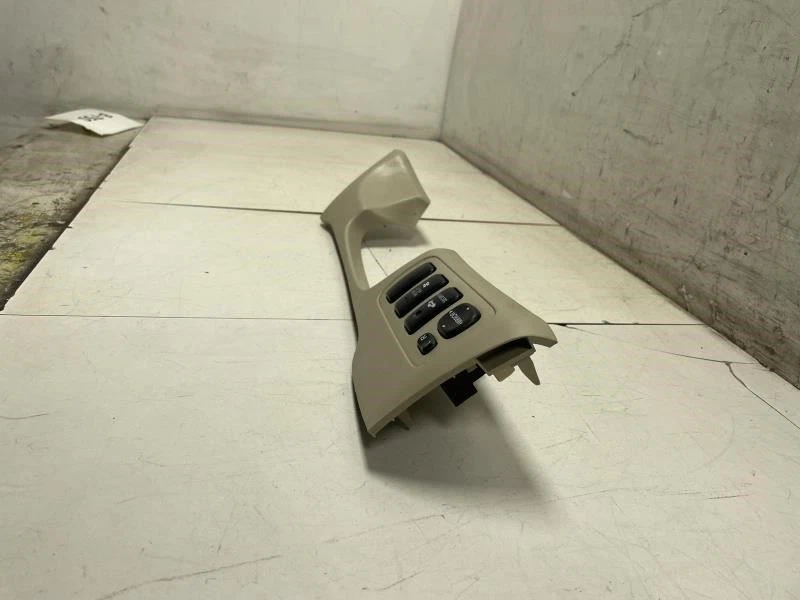 2006 TOYOTA HIGHLANDER HV ПЕРЕДНЯЯ ПРИБОРНАЯ ПАНЕЛЬ с зеркалом и безопасности - Изображение 3 из 4