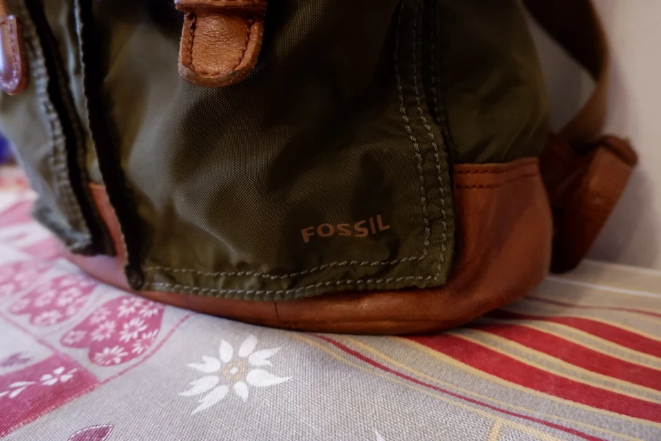 Fossil Sac à dos vintage vert en toile et cuir - Photo 2/4