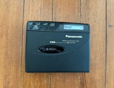 Panasonic RQ-V520 AM/FM Cassette Player Walkman Parts Untested
