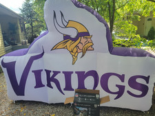 LOGO BRANDS NFL VIKINGS PRE-LIT 7'X10' FOOT TEAM LIGHTED INFLATABLE A