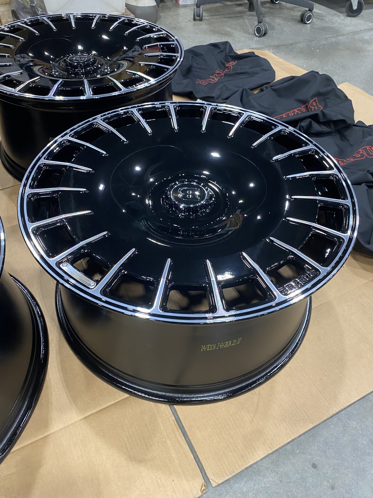 BRABUS Set of 4 ZM Monoblock Wheels 10.5J x 22 H2 for Mercedes W 465, AMG G 63