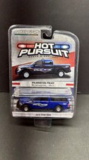 Greenlight Hot Pursuit 2014 Ram 1500 Wilmington Police 1:64 NIP